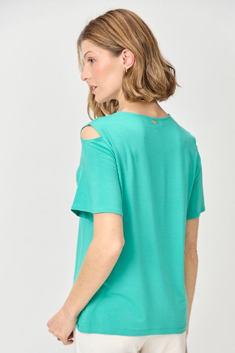 Polera Corte En Hombro Verde Ma Griffe 14202224061217-4