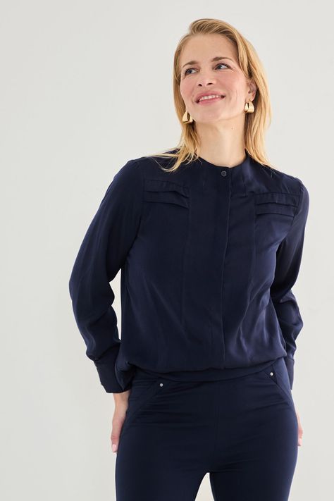 Blusa Escote Cerrado Azul 14002125054104-0