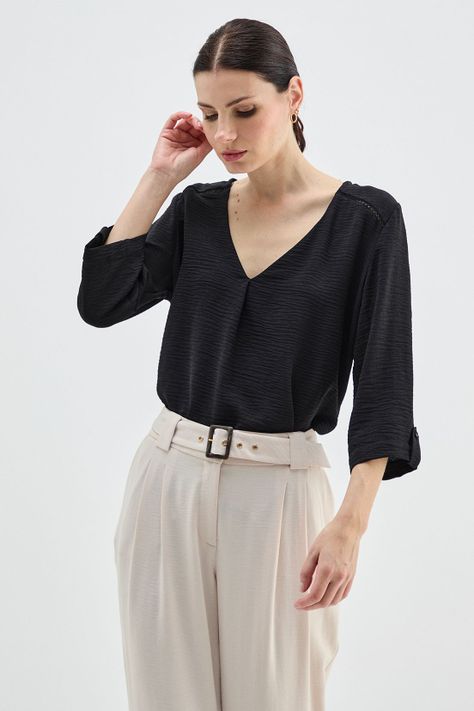 Blusa Escote En V Negro Ma Griffe 14002224007102-0