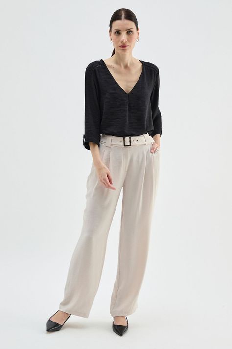 Blusa Escote En V Negro Ma Griffe 14002224007102-4
