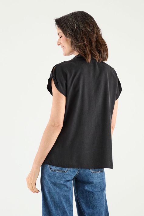 Blusa Escote En V Negro Ma Griffe 14002125002102-3