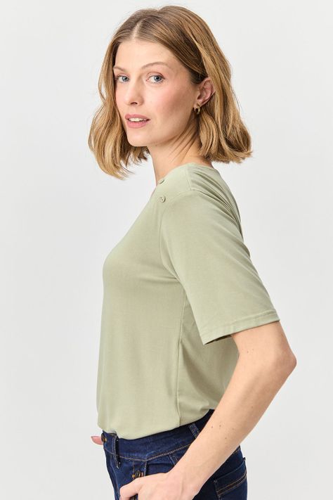 Polera Escote En V Verde Ma Griffe 14202224007107-1