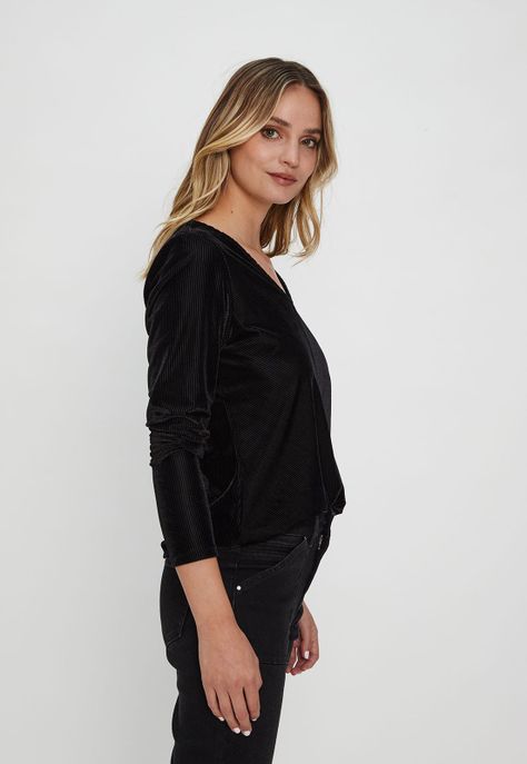 Polera De Terciopelo Negro Ash 14207124011102-3