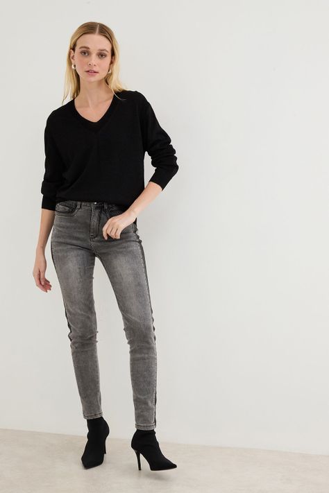 Sweater Liso Negro 18107125051102-0