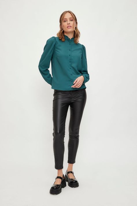 Blusa Lisa verde musgo iO 14020224058107-1