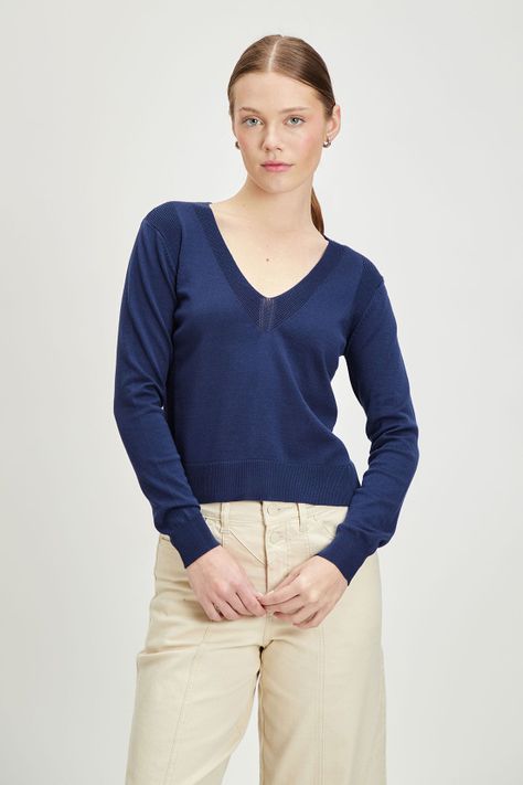 Sweater Liso Azul iO 18120224004104-0