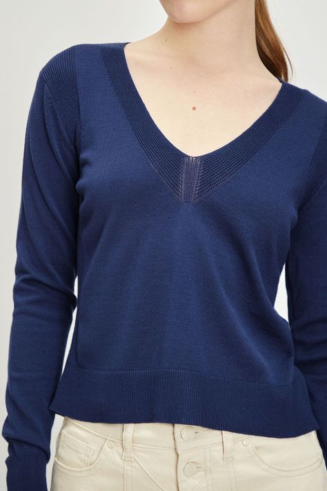 Sweater Liso Azul iO 18120224004104-1