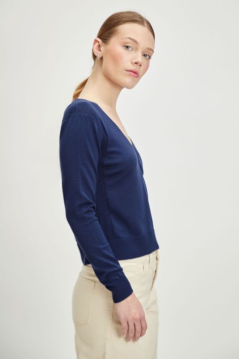 Sweater Liso Azul iO 18120224004104-2