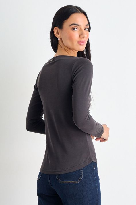 Polera Estampada Negro 14620125053102-2