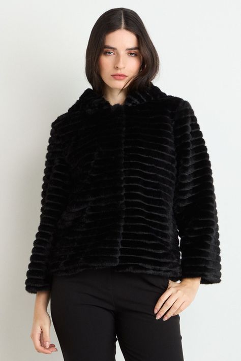 Abrigo Liso Negro 17004125004102-0