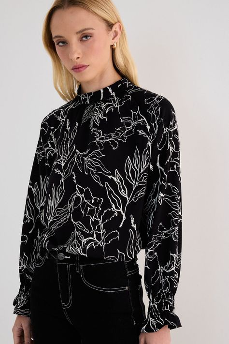 Blusa Fantasia Negro 14104125004102-1