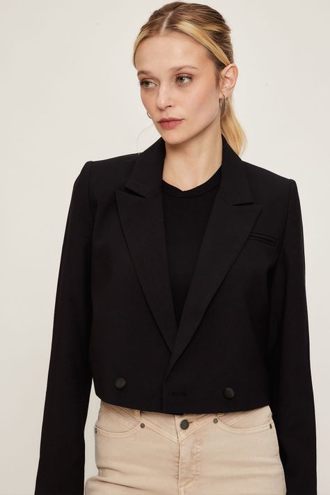 Blazer Liso Negro iO 16020224003102-2