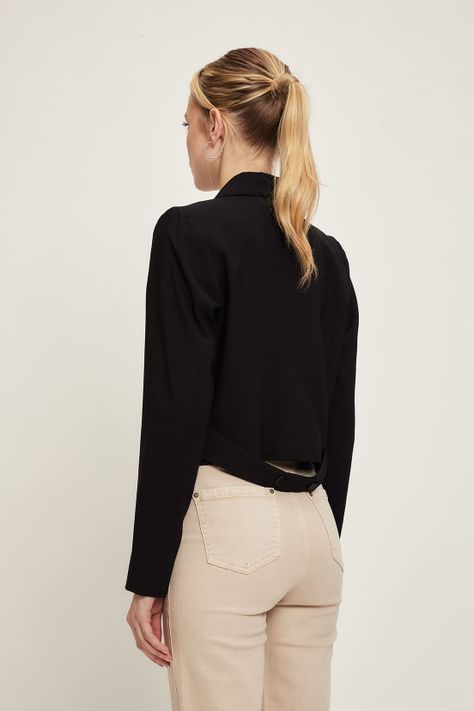 Blazer Liso Negro iO 16020224003102-3
