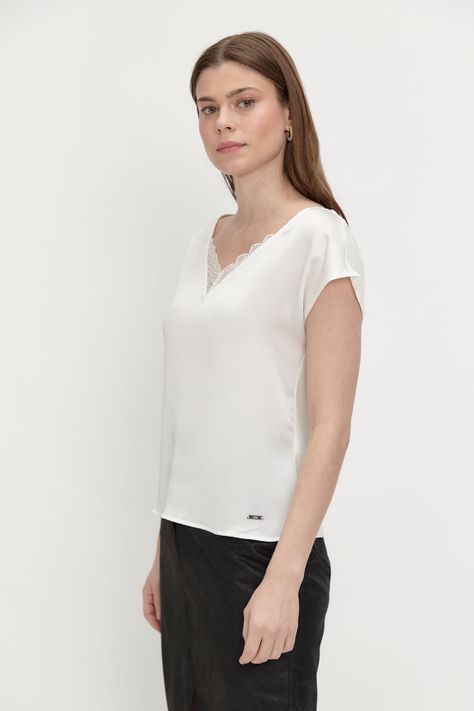 Polera Doble Tela Encaje Blanco Ash 14207224006105-2