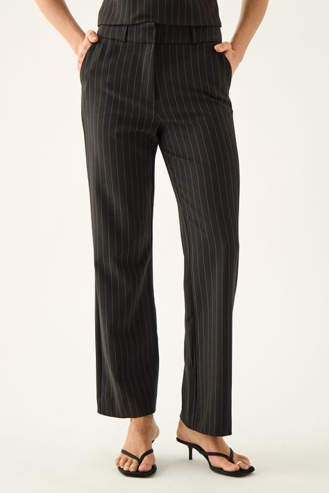 Pantalon Estampado Negro Ash 11107125001102-1
