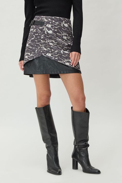 Falda Fantasia Gris 12120125003163-0