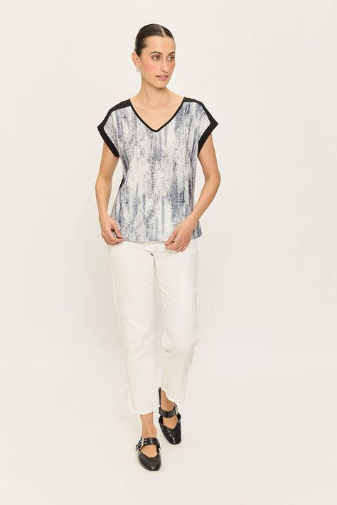 Polera Doble Tela Estampada Negro Ash 14307224003102-1