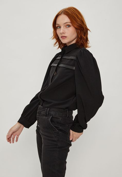 Blusa Lisa Negro iO 14020124060102-2