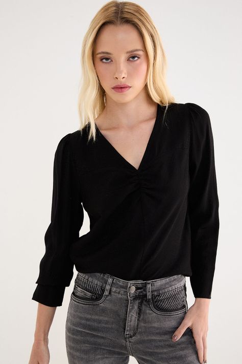 Blusa Lisa Negro 14007125010102-0