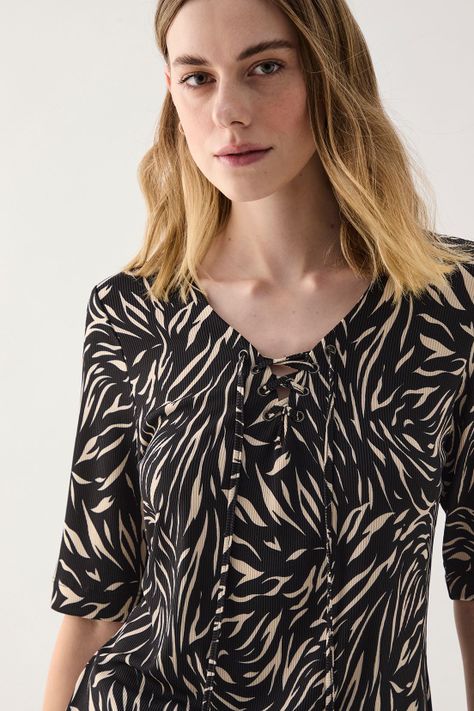 Polera Fantasia Negro 14307125002102-1