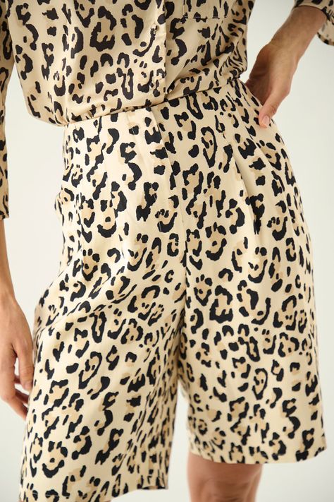 Short Estampado Negro Ash 11907224050102-2