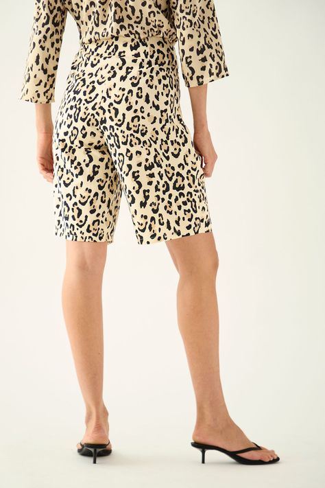 Short Estampado Negro Ash 11907224050102-4