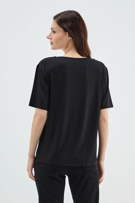 Polera Estampada Escote En V Negro Ma Griffe 14602224001102-3