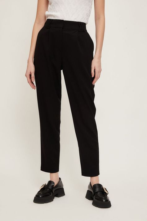 Pantalon Liso Negro iO 11020224006102-1