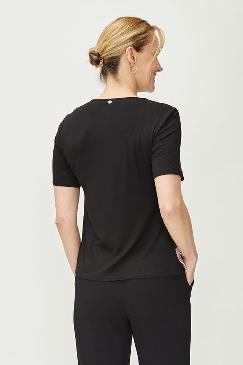 Polera Estampada Negro Ma Griffe 14602224053102-4