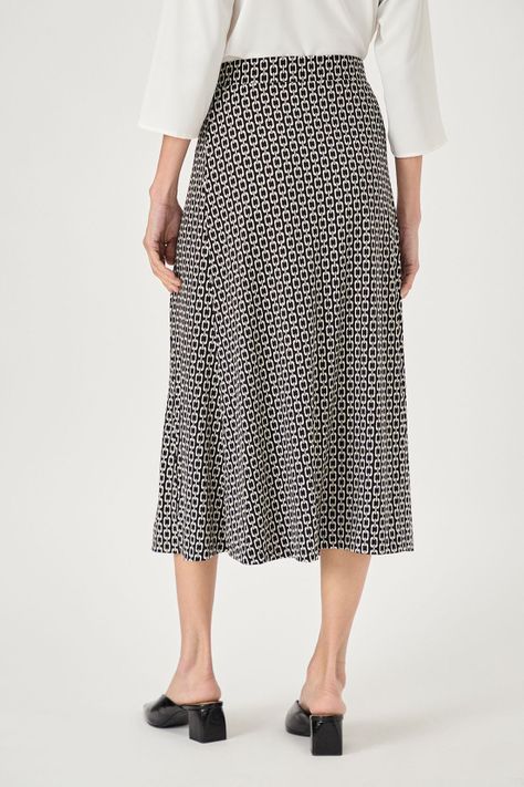 Falda Elasticada Estampada Negro Ma Griffe 12102224052102-4