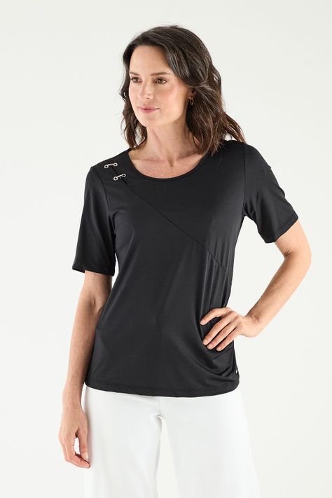 Polera Manga Corta Negro Ma Griffe 14202125002102-0