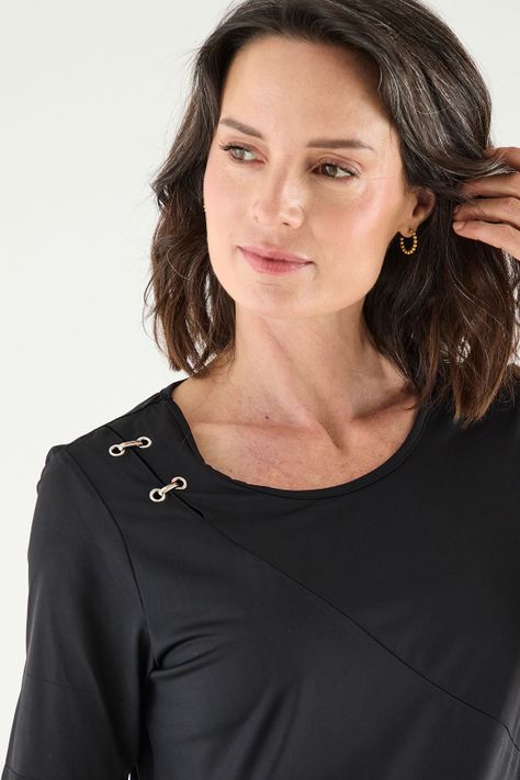 Polera Manga Corta Negro Ma Griffe 14202125002102-1
