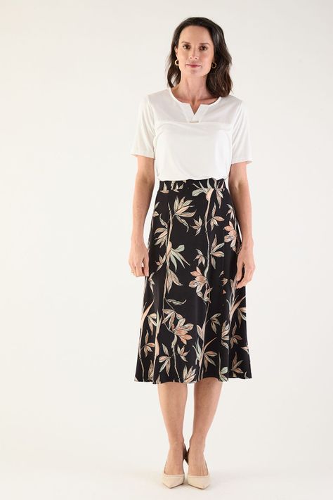 Falda Fantasia Negro 12104224005102-3