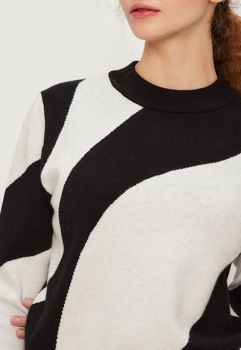 Sweater Fantasia Negro iO 18720224050102-0