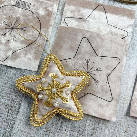 Kit Adornos Navidad terciopelo- Goldwork +clase online-3