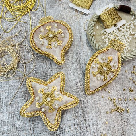 Kit Adornos Navidad terciopelo- Goldwork +clase online-0