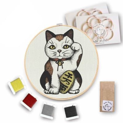 Kit de Bordado Gato de la Fortuna-0