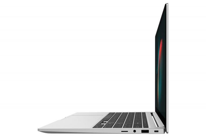 Samsung Galaxy Book 3 - i5  8GB Silver-2