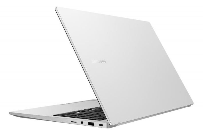 Samsung Galaxy Book 3 - i5  8GB Silver-3