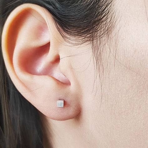 Aros Mini Cubo Satinado Plata Fina 925-3