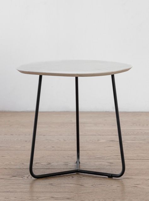 Mesa Lateral Ester Cuarzo 50-3