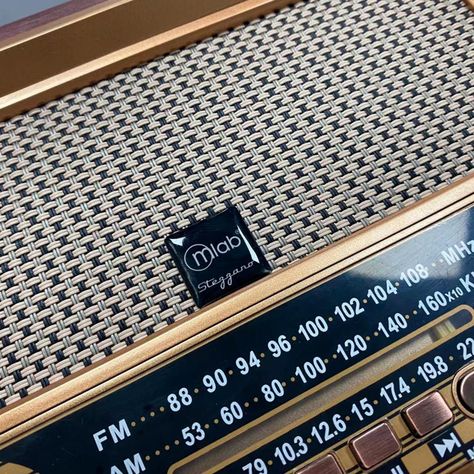 Radio Retro Stezzano Microlab 9136-3
