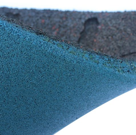 Pastelón de caucho 50cmx50cmx25 mm azul Qrubber-1