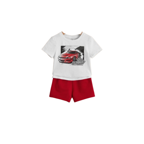 Set de Camiseta y Shorts Deportivos para Chicos - Diseño de Coche Rojo-0