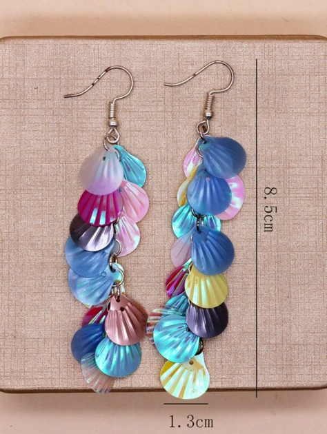 Pendientes Largos Multicolor con Detalle de Conchas-3