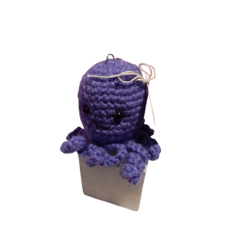 Amigurumi de Pulpo Morado Tejido a Mano -2