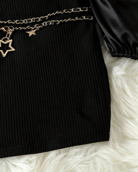 Vestido Negro Elegante con Detalles de Volante-4