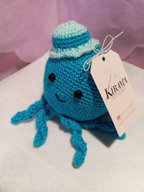 Amigurumi Pulpo Azul con Sombrero -1