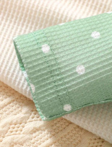 Conjunto Verde de Lunares para Bebé-2