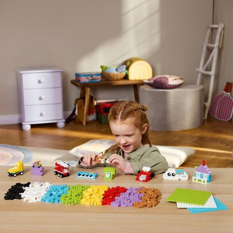 LEGO Caja Creativa para Construir y Jugar (11044)-7